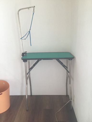 トリミングテーブル（値下げしました）