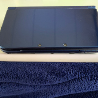 ニンテンドー 3DSLL ケース、充電器、ソフト4個付き