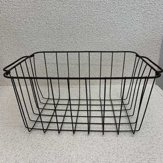 鉄製雑貨入れ5点の画像