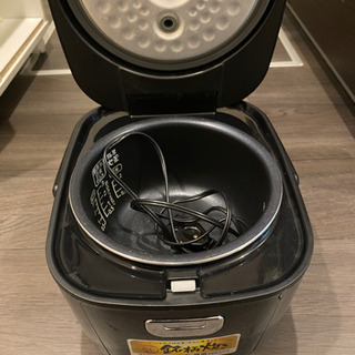 炊飯器　アイリスオーヤマ　3合　2017年製　RC-MA30-Bの画像