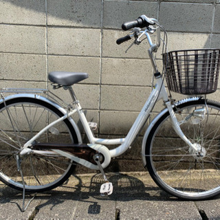 【整備済自転車】26インチ内装3段変速　オートライト付　サドル新...