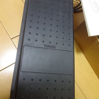 YAMAHA  ヤマハ  FC7 エクスプレッションペダル  フットコントローラー ボリュームペダル シンセ キーボード 電子ピアノの画像