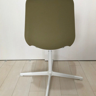 IKEA回転式チェア　LEIFARNE レイフアルネ　の画像