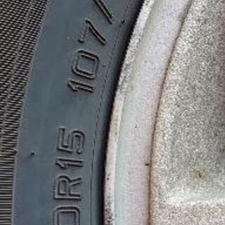 100系ﾊｲｴｰｽ純正ｱﾙﾐﾎｲｰﾙ、夏ﾀｲﾔ４本の画像