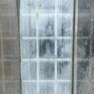 中古　④  水槽　中くらい　幅59.8　　奥行29.2　　高さ36.2（ｃｍ）　　KOTOBUKI    幅　60cm  奥行　30cm    補修出来る方用　寿工芸　クリスタルの画像