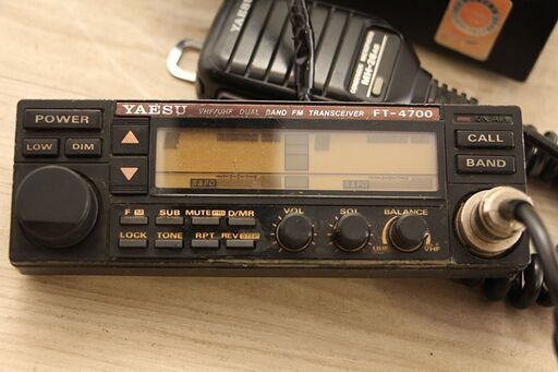 YAESU FT-4700 144/430M DUAL BAND FMトランシーバー (J988khxY)