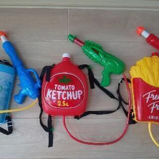 リュック型水鉄砲 3つセットの画像