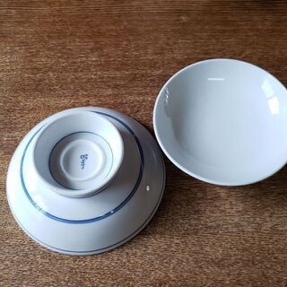 有田焼 昭来窯 蓋付き器４個セットの画像