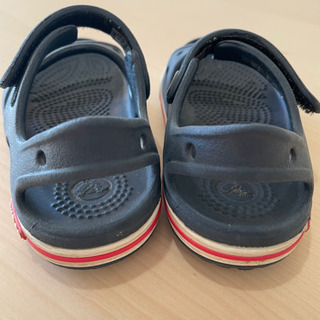 クロックス　キッズサンダル　crocs 14cm ６インチ　ネイビーの画像