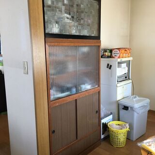 【無料で差し上げます！】食器棚/8月8日まで引き取り限定