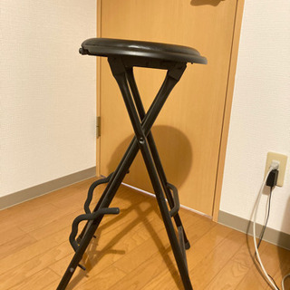 ギタースタンド付き　スツール　椅子　(交渉成立)