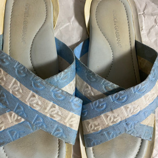 ドルチェ&ガッバーナ　サンダル　ブルー　ホワイト　激安　サイズ7の画像