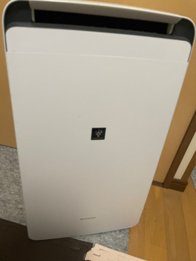 シャープ　除湿機　CV-J120  13000円