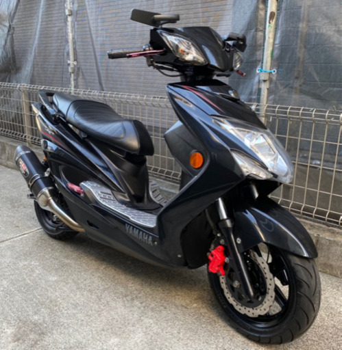 ヤマハ　シグナスX 125    1YP カスタム　ヨシムラ　マフラー　シャッターキー