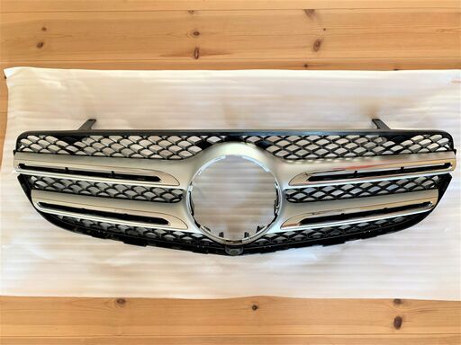メルセデスベンツ GLC 純正フロントグリル