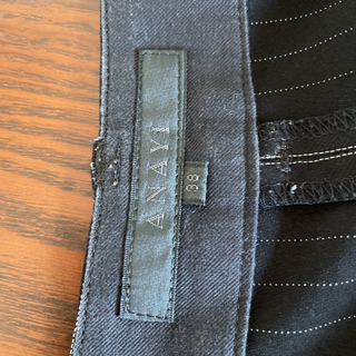 【定価2〜3万円、数回のみ着用】ANAYI アナイ　ストライプ黒パンツ　ウォッシャブルの画像