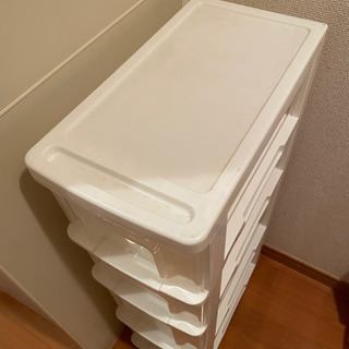 ※受取人決定※便利な収納プラスチックケース4段（収納ケース,収納棚）の画像