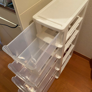 ※受取人決定※便利な収納プラスチックケース4段（収納ケース,収納棚）の画像