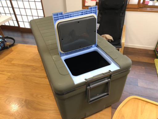 大型　クーラーボックス　DIYモスグリーン