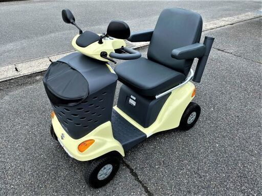 特別に運賃1.5万円まで負担します！【全国発送可・動画あり・画像多数】※一部エリアのみ配送します※ スズキ セニアカー ET4D8 イエロー 三重県