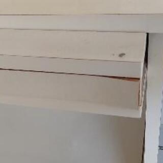 8月22日(日)まで出品。それまでに落札されなければ出品取り消しさせていただきます。　食器棚　北欧　引き取り希望の画像