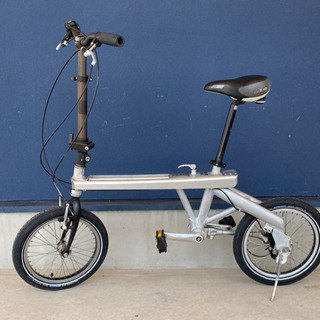 シャフトドライブ式折りたたみ自転車