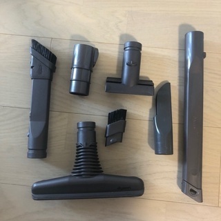 Dyson DC26 キャニスター型の画像