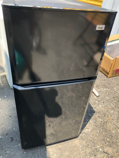 ハイアール　冷凍冷蔵庫　106L  ブラック