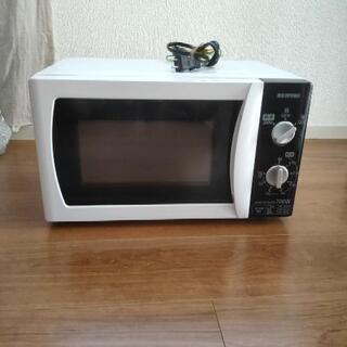 【整理】電子レンジ・木製ダストボックス・スピーカースタンド2本