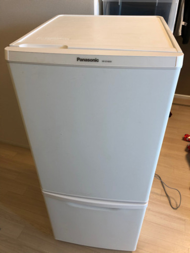 パナソニック 138L 2ドア冷蔵庫(ホワイト)(右開き) Panasonic NR-B14DW のJoshinオリジナルモデル NR-BW14DJ-W 一人暮らし