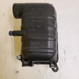 JB23 純正エアクリーナーボックスのみ
