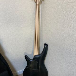Ibanez SR300E-IPT　ベースの画像