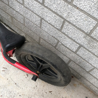 ストライダー　赤の画像
