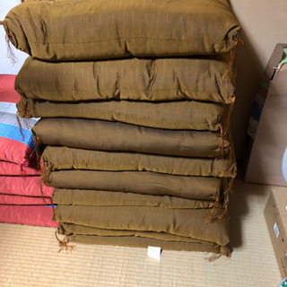 ふかふか座布団 茶色10枚 エンジ5枚の画像