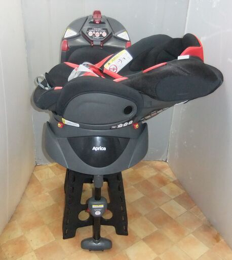 綺麗/アップリカ/ディアターンプラス/新生児～４歳頃/回転/洗濯済み