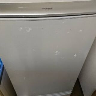 SHARP　冷蔵庫　167リットル　SJ-17T-S　2011年製の画像
