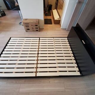 セミダブル　ローベッドフレームの画像