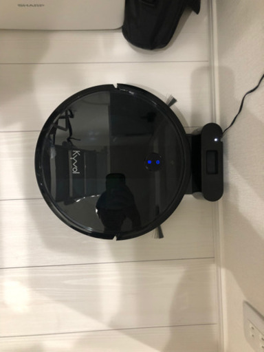自動掃除機　KYVOL