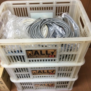 電子部品　ケーブル　多種の画像