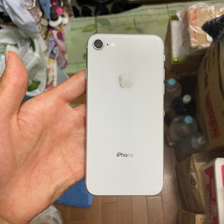 iPhone8 本日3日受け取り限定値下げ可能