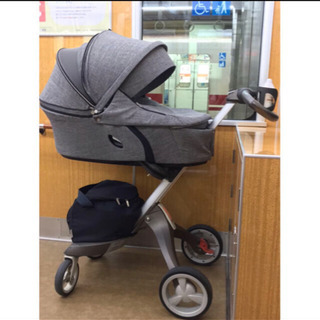 STOKKE エクスプローリーとキャリーコット セット販売の画像
