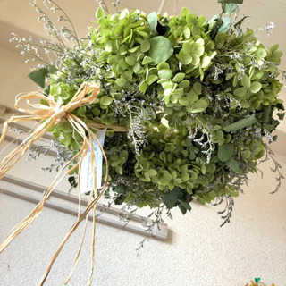 アナベル紫陽花フライングリース - 地元のお店