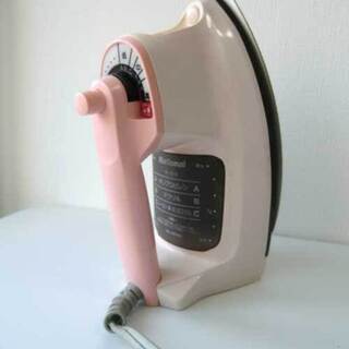 ■Panasonicスチームアイロン　※おまけ付き