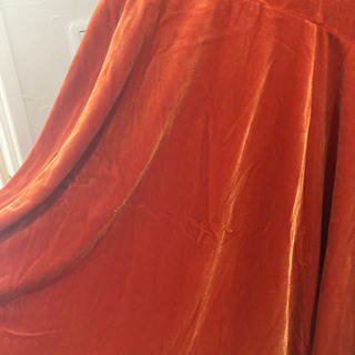 ワンショルダードレスの画像