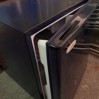 小型冷蔵庫　（さらに値下げしました）の画像
