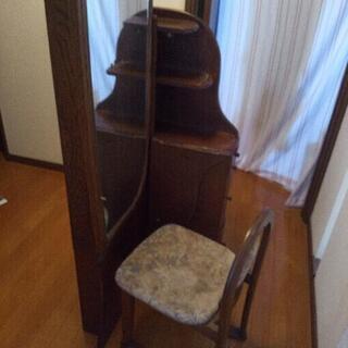 レトロドレッサー　椅子ありの画像