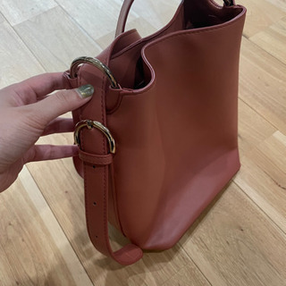 beams ショルダーバッグの画像