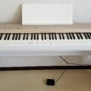 CASIO　電子ピアノの画像