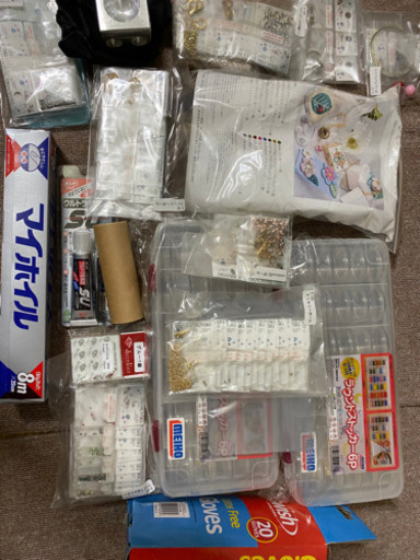 クリスタルグルーデコラティブアーティスト1級講座のキット