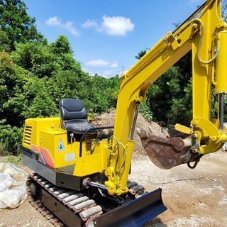 ⭐お盆前限定セール⭐  ヤンマー　ユンボ　YB121の画像